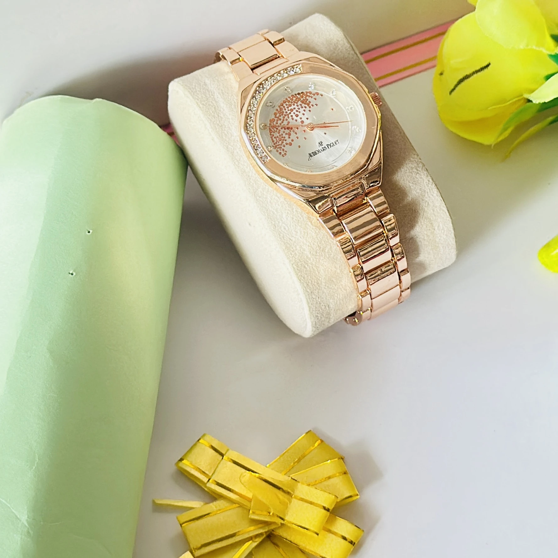Quartz Analogue Watch for girls
