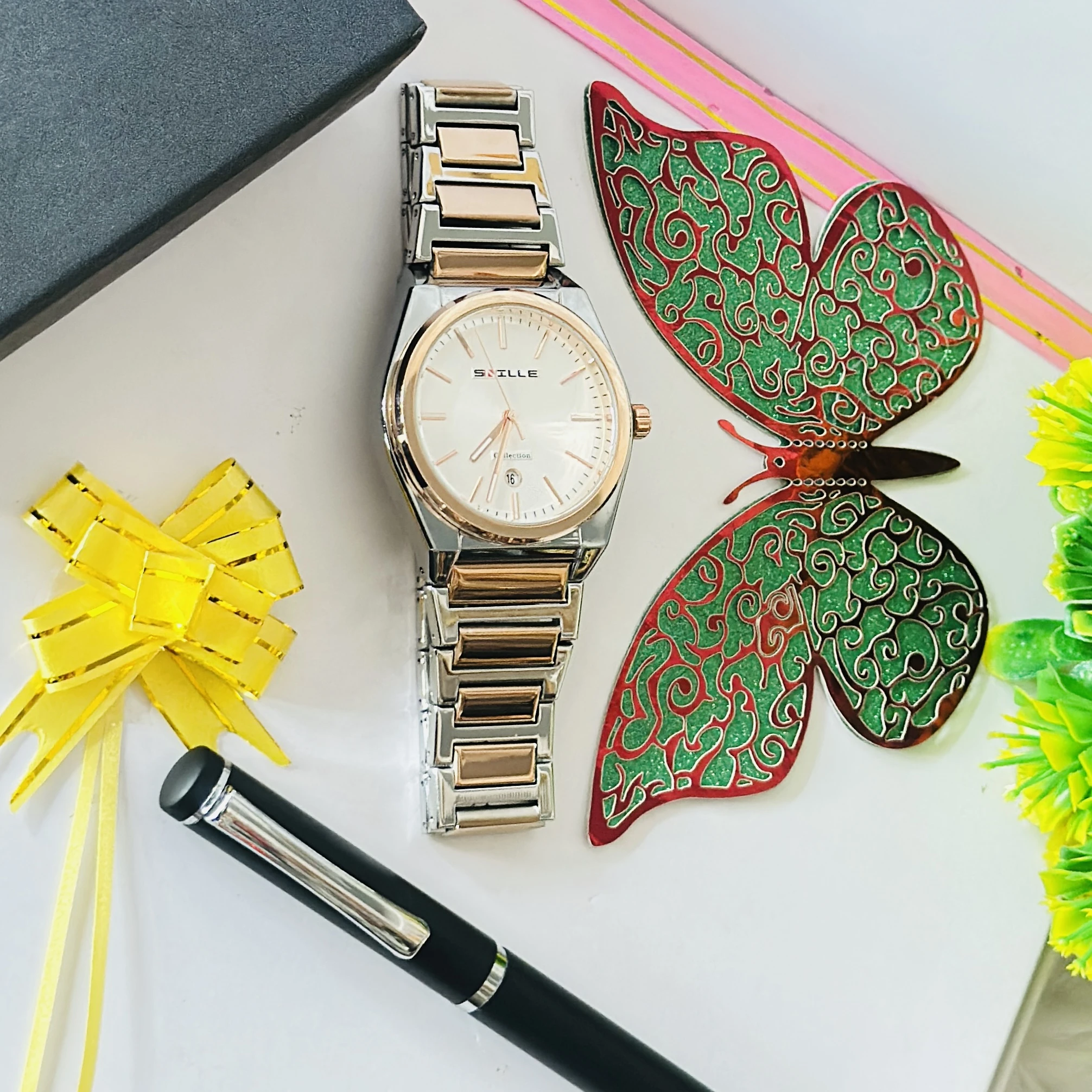 Snille brand analog quartz watch