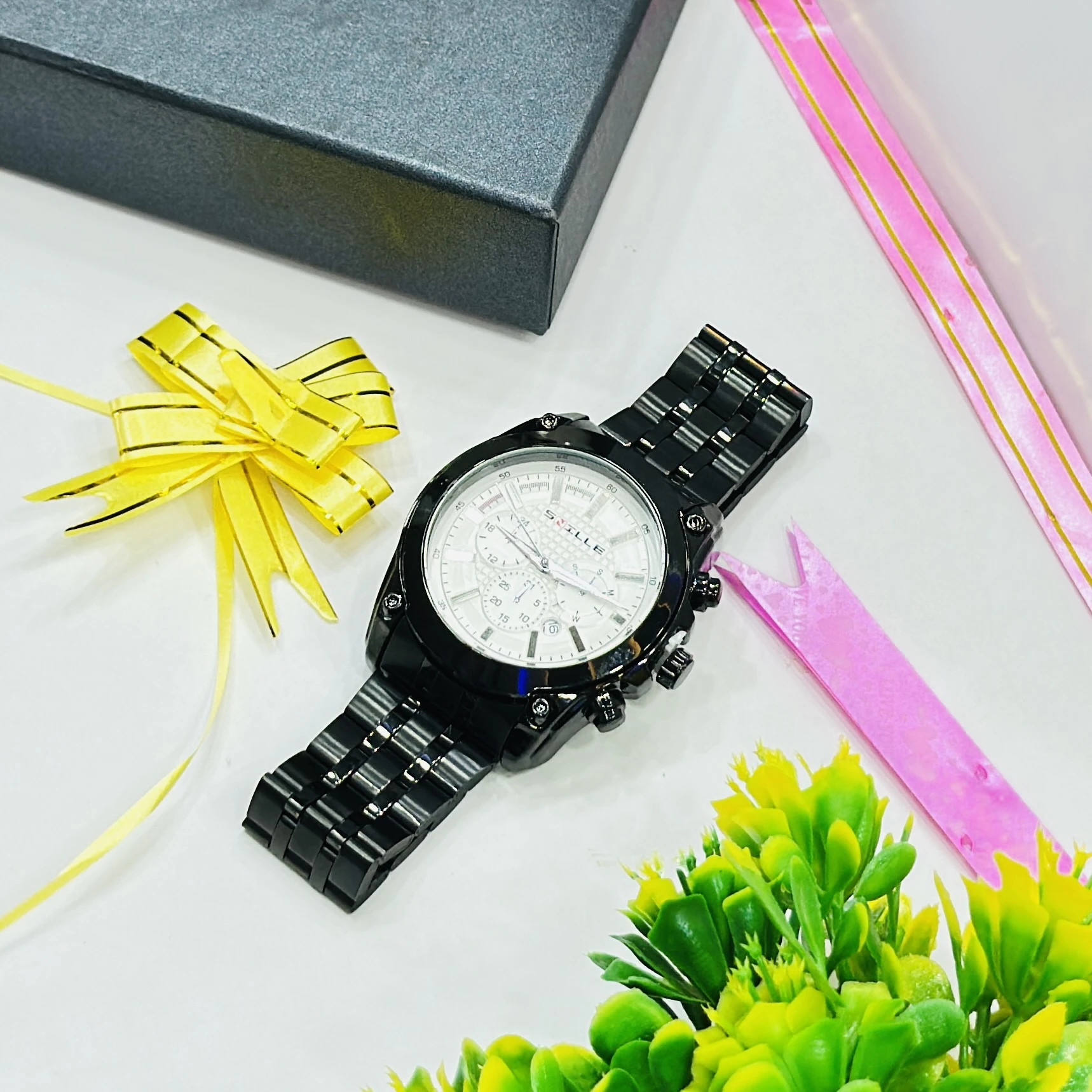 Snille brand men's analog watch