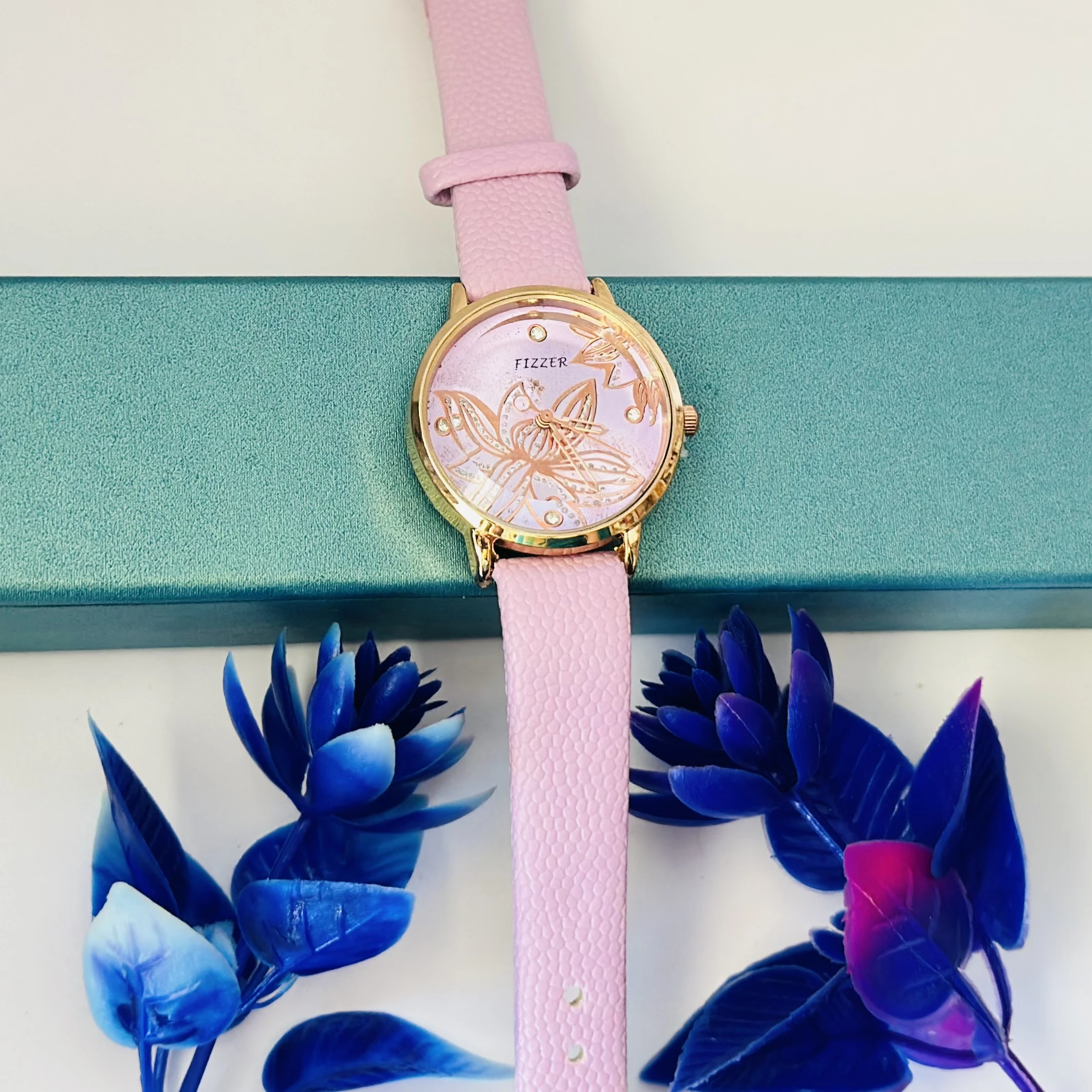 Women's Analogue Roman Flower Designer Leather Strap Watch