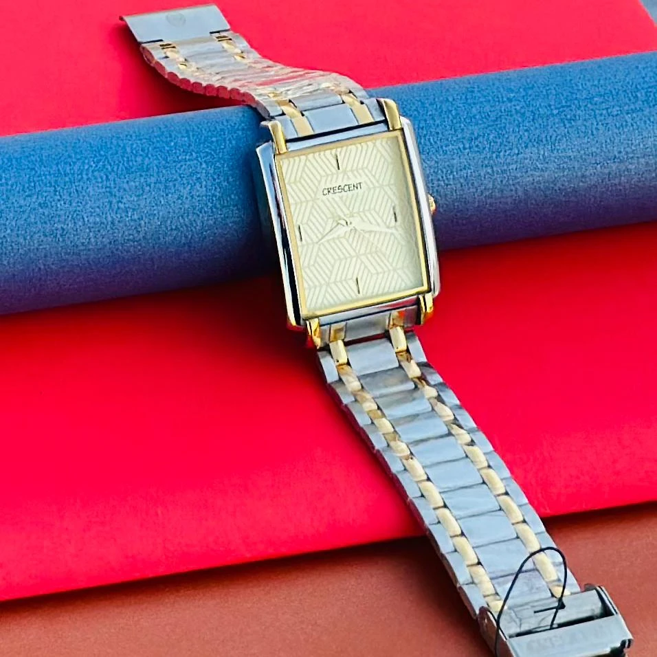Silver analog watch For man’s