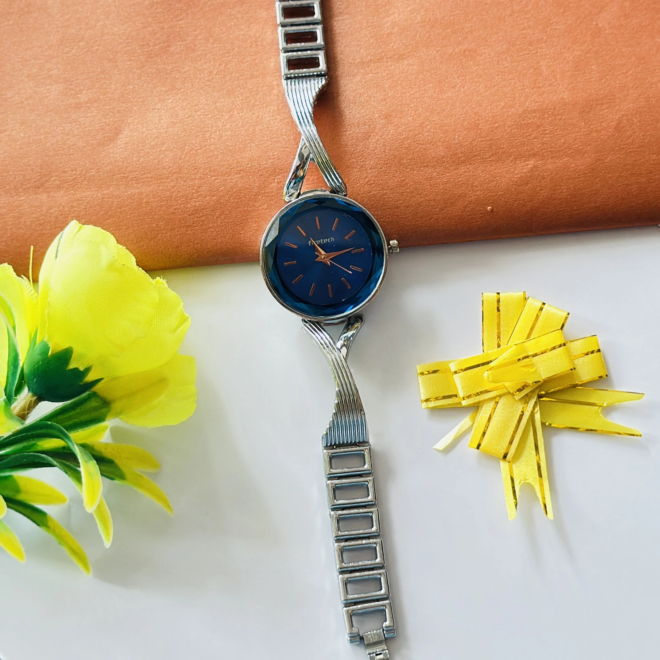 silver-toned Ajanta Quartz analog women's watch