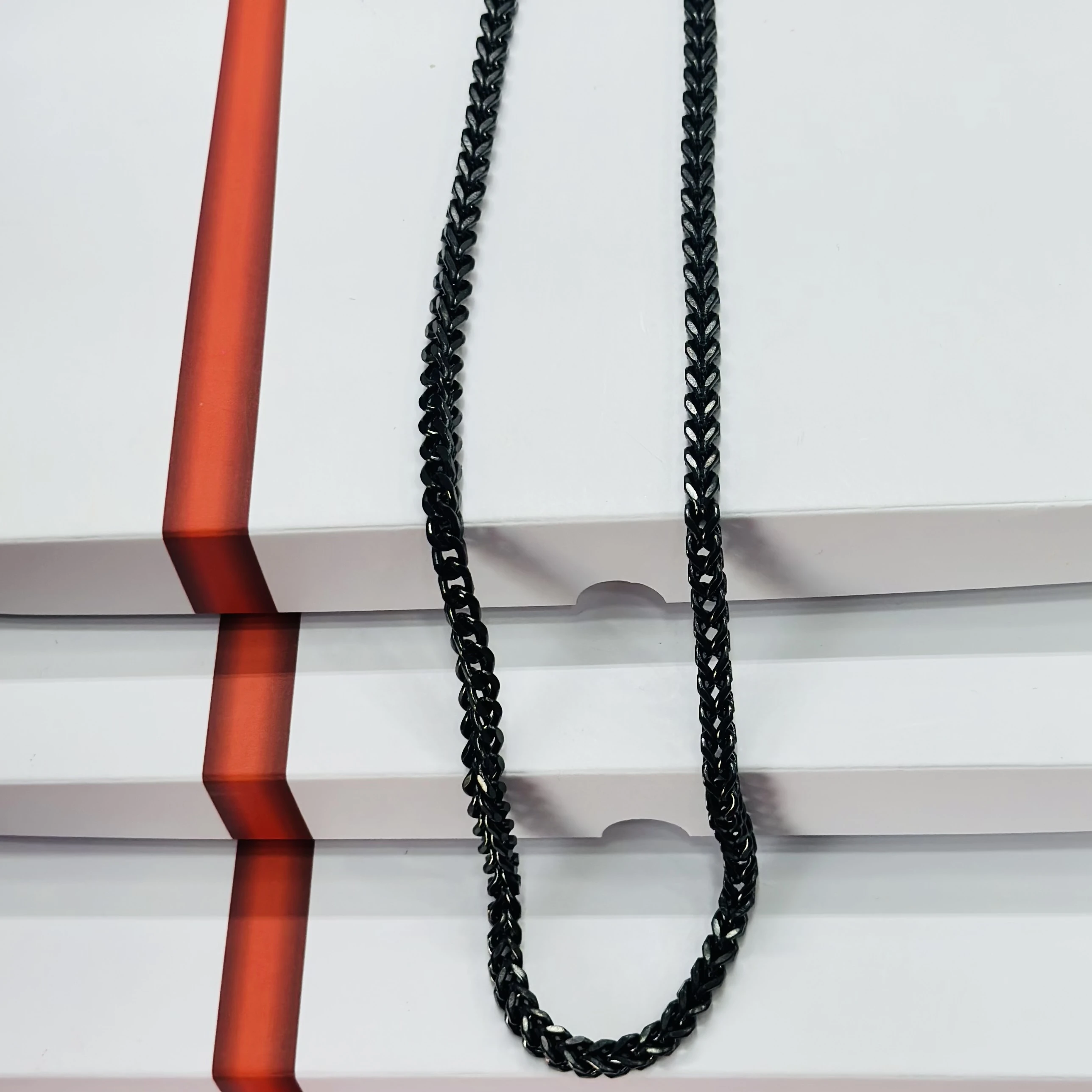 Black stainless steel wheat chain