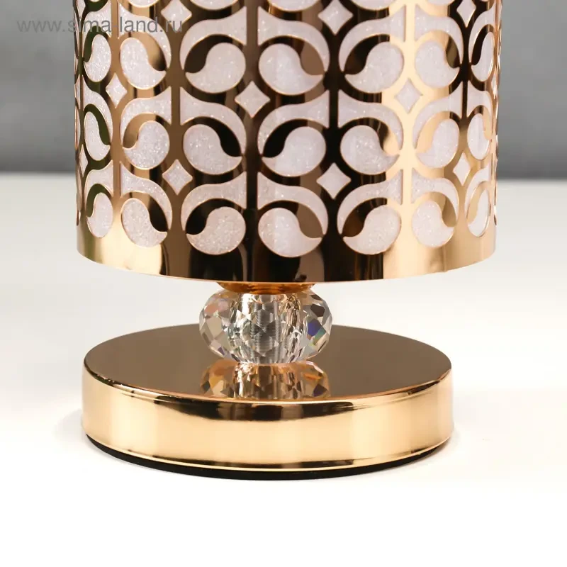 Decorative metal table lamp(SKU-ZJUP2V)