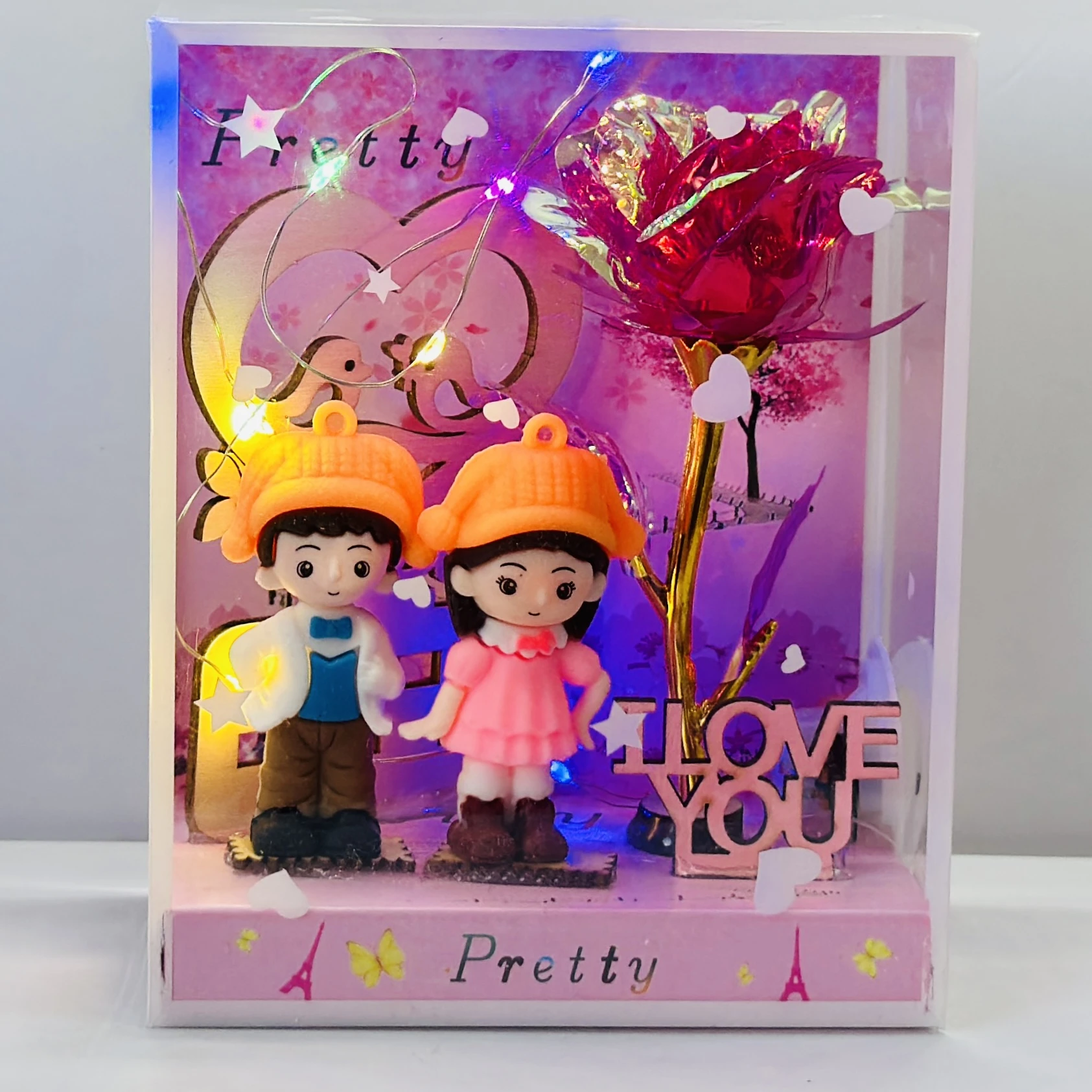 Couple Statue Decorative Showpiece