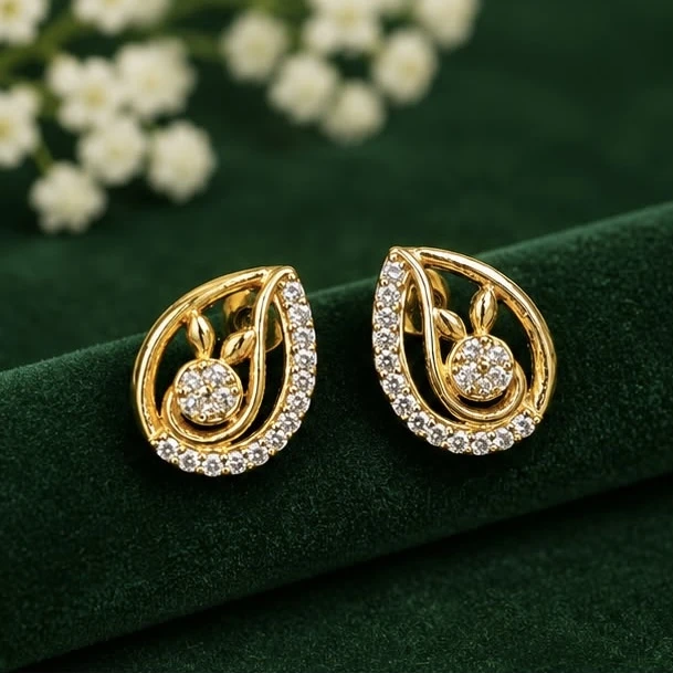 Joyalukkas 22KT gold stud earrings