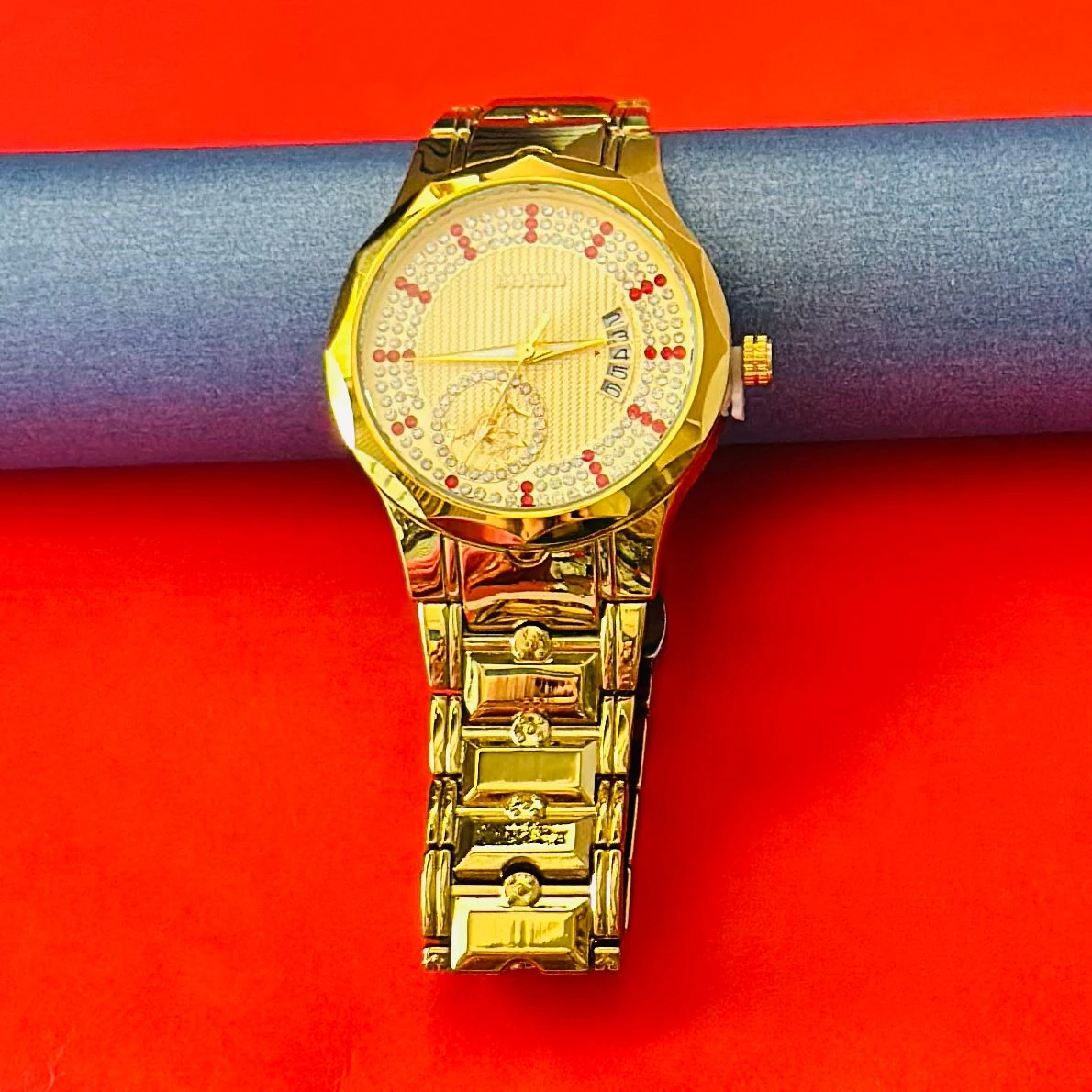 Quartz analog watch For man’s