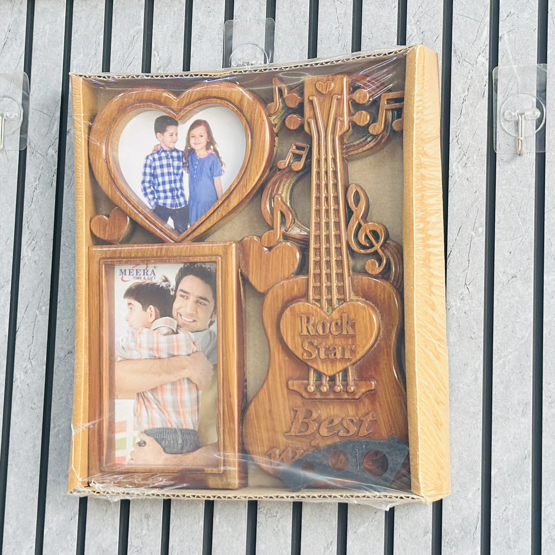 Rockstar Dual photo frame(SKU-5XD7YE)