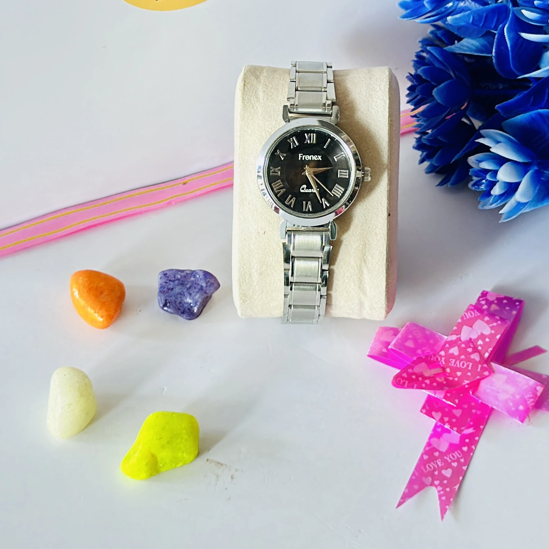 AnalogX brand analog wristwatch