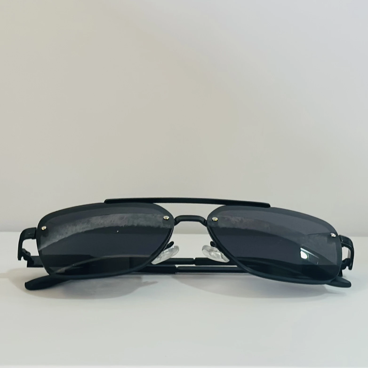 Mens Luxury Rimless Rectangle Mafia Metal Rim Racer Mob Sunglasses in black