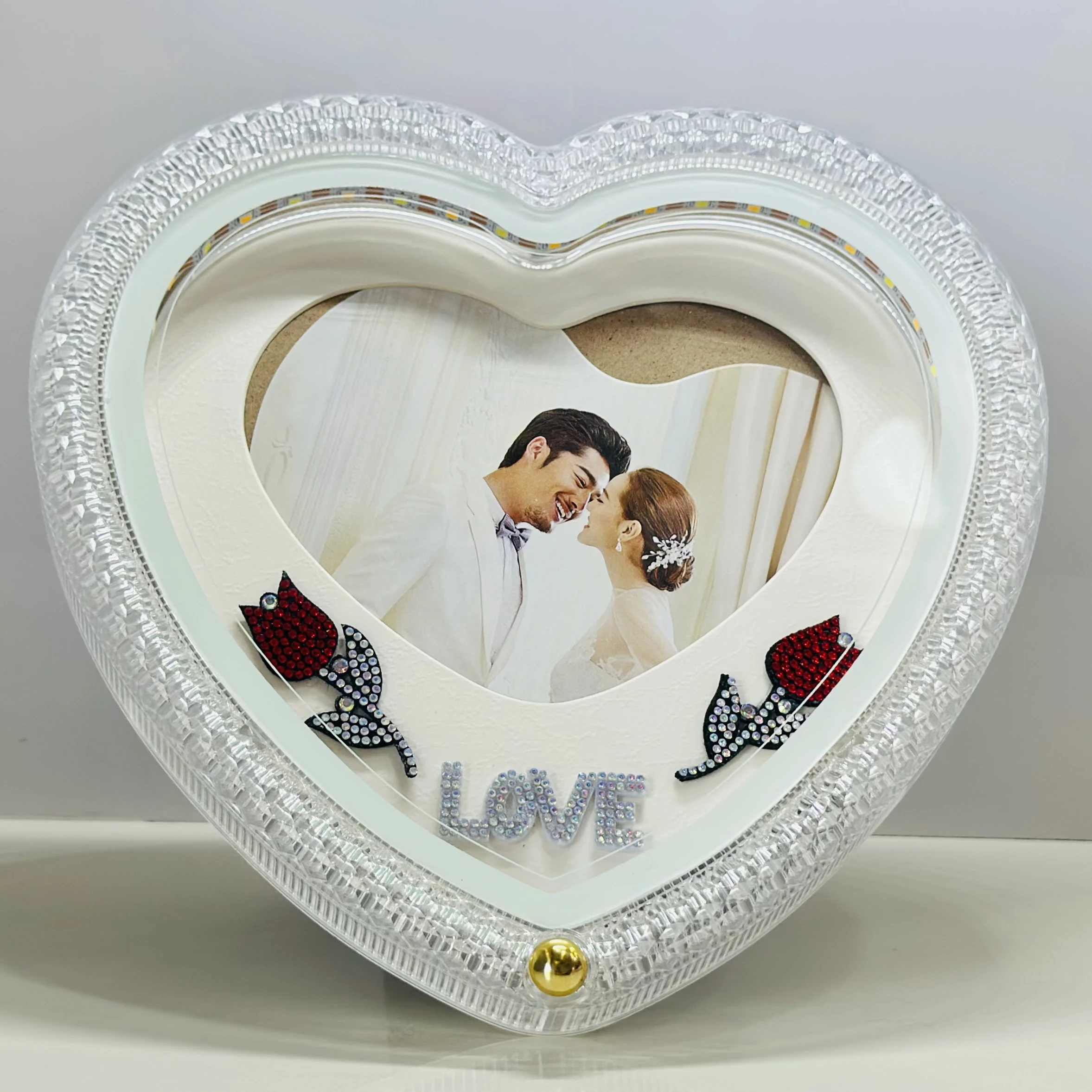 Heart-Shaped LED Photo Frame with Crystal Border(SKU-8TFSTB)