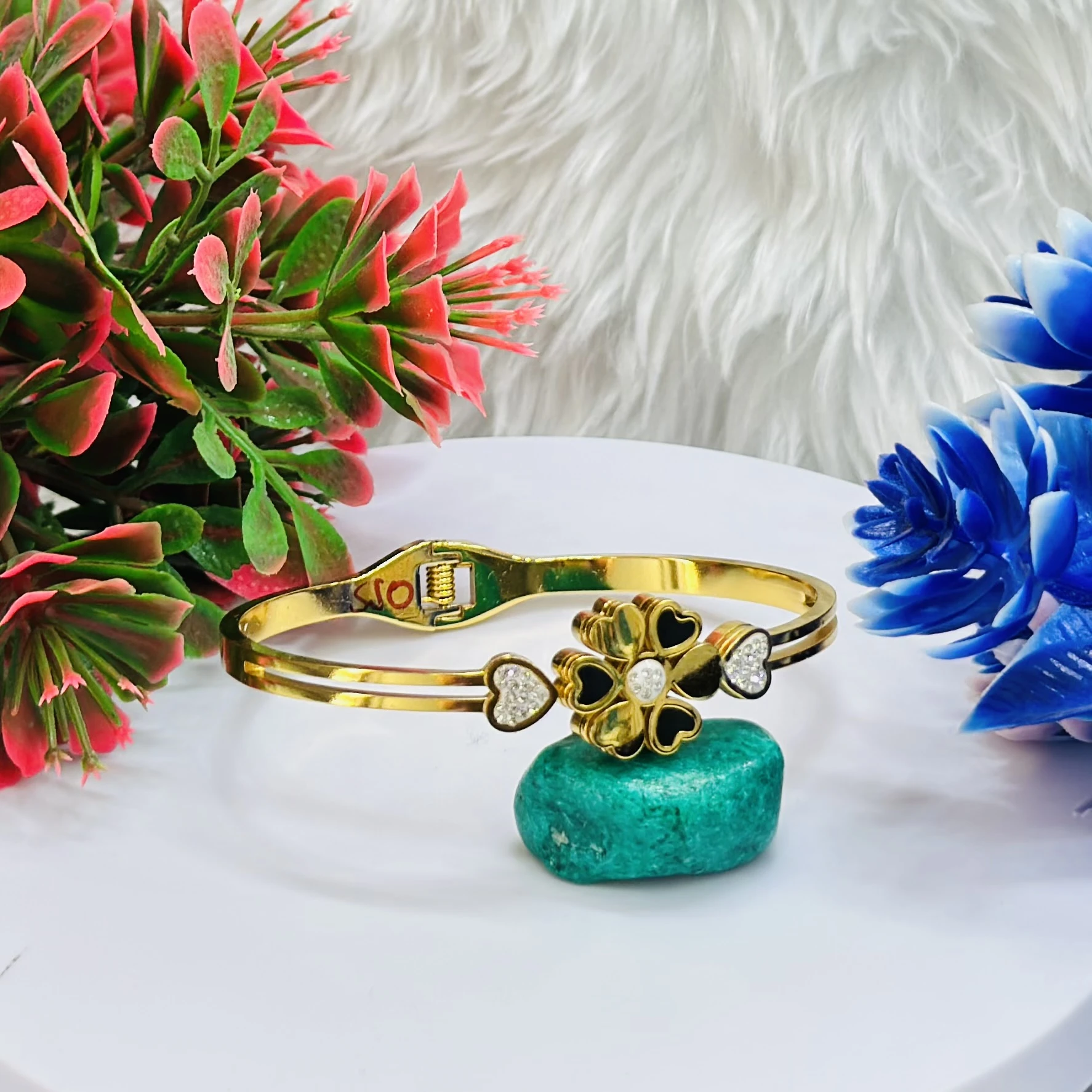 Gold plated Breslet for Girls