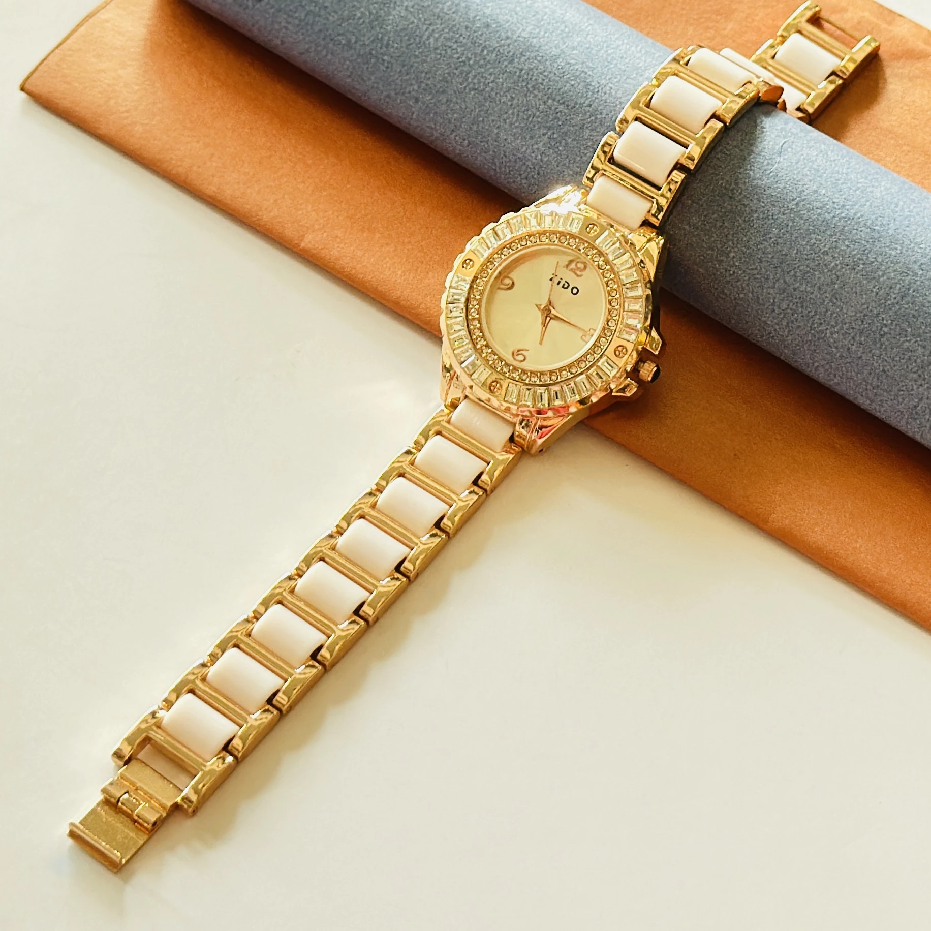 Quartz Analogue Watch