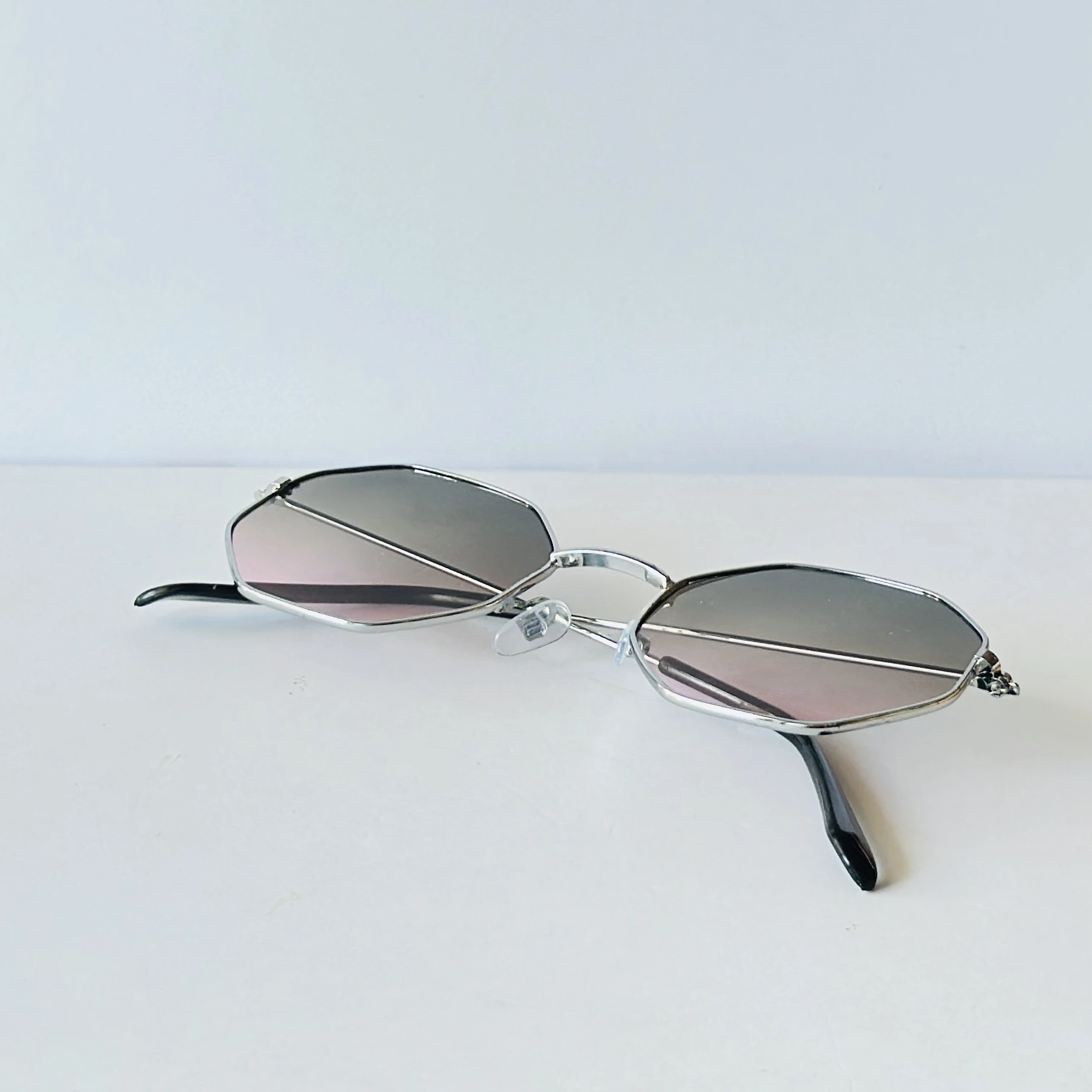 Pink Geometric UV Protection Sunglasses for Women