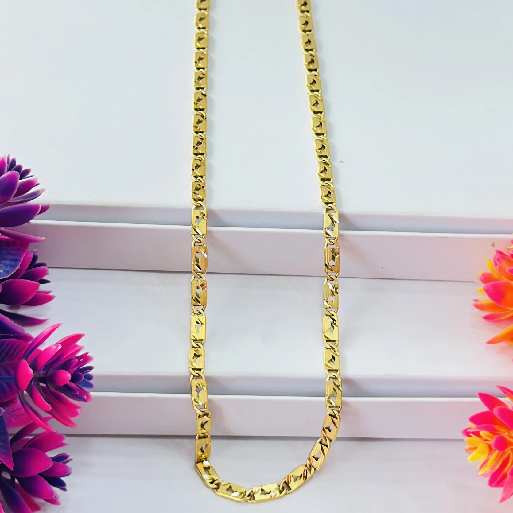 Gold plated "Nawabi" or "biscuit" design chain for men.