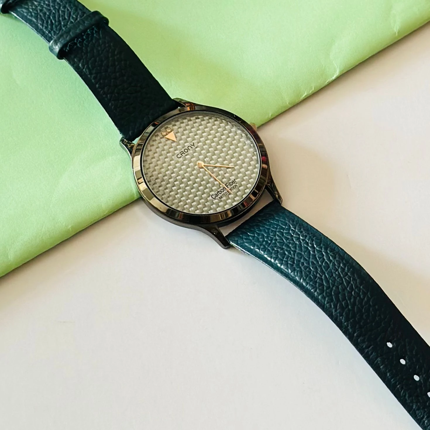 Black analog watch For man’s