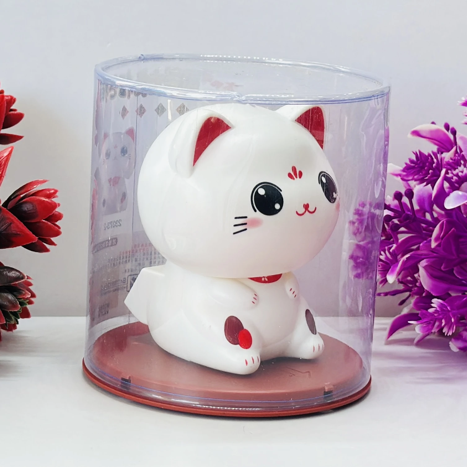 Mini Solar Head Shaking Lucky Cat