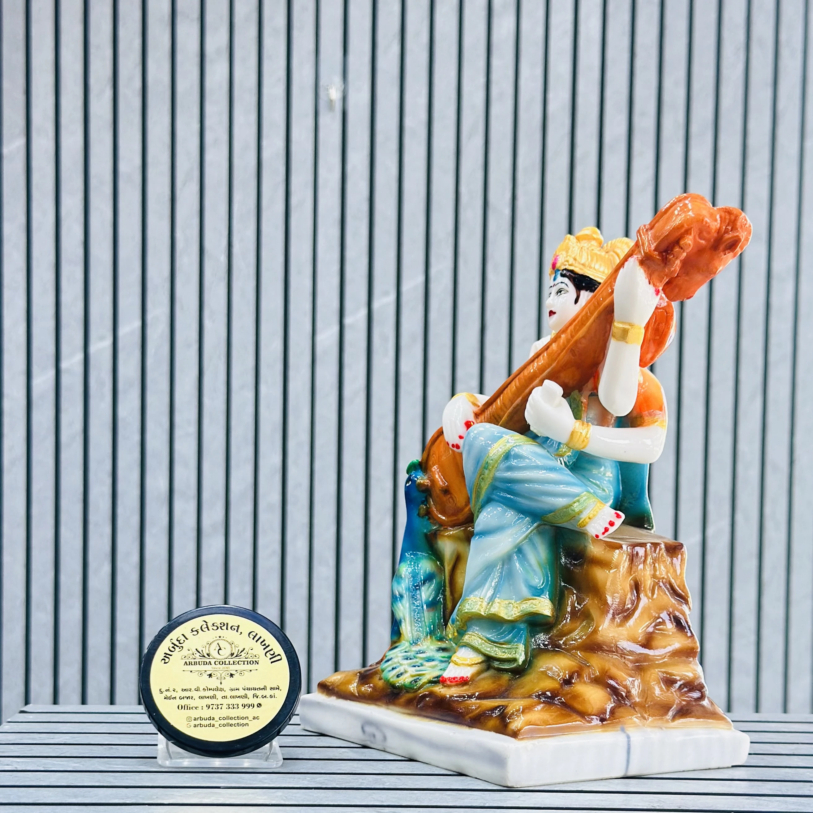 Shri sarasvati mata marble murti