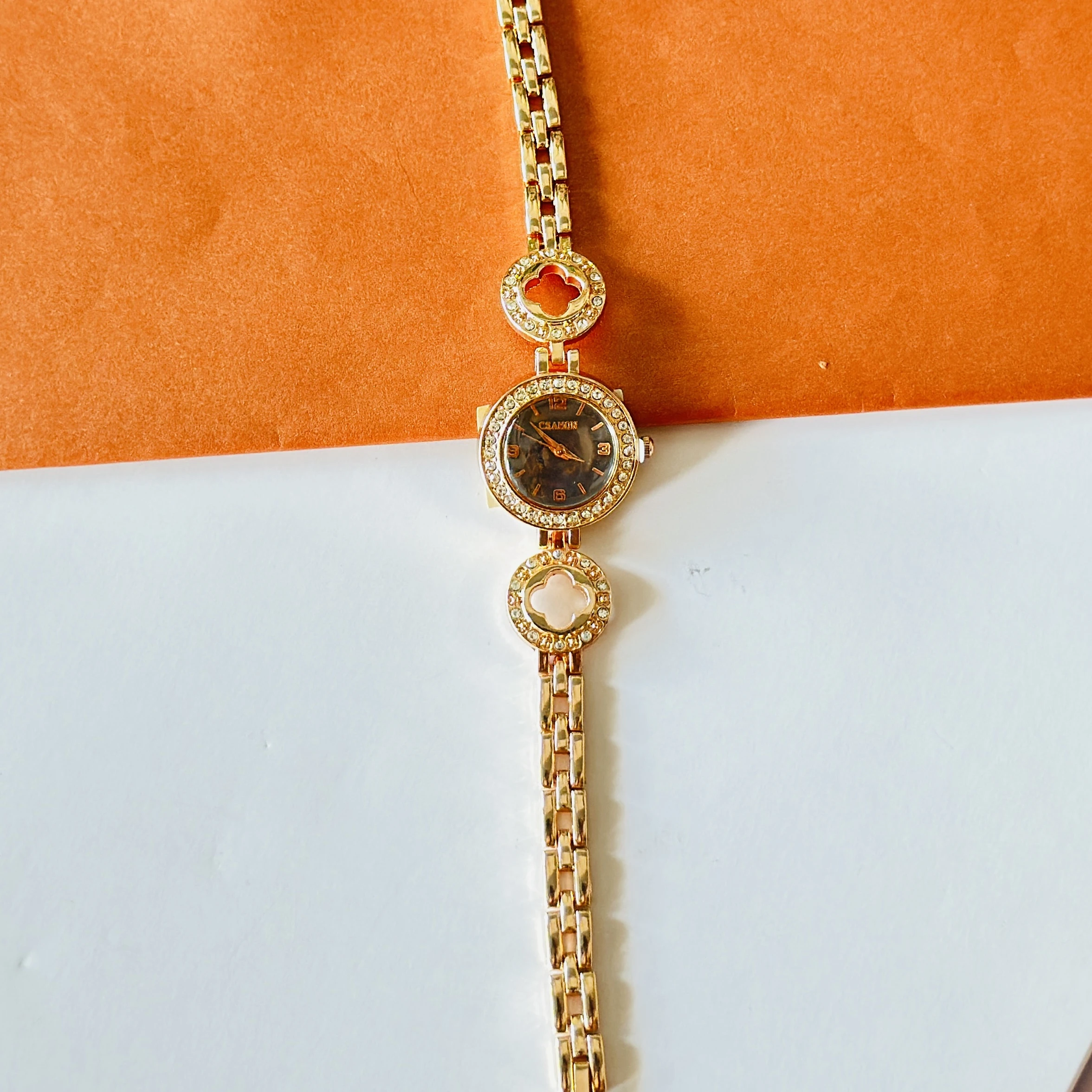 Quartz Analogue Watch