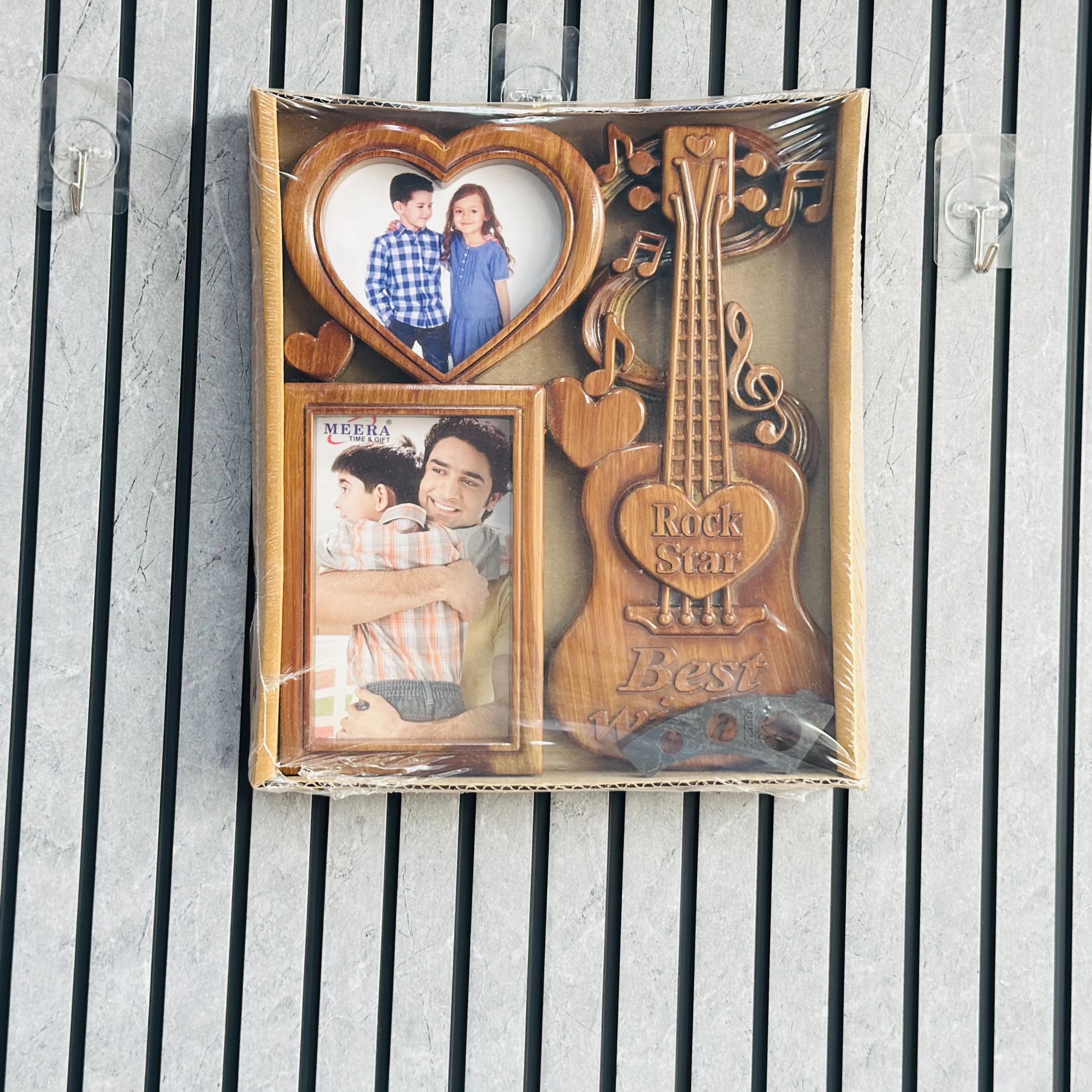 Rockstar Dual photo frame(SKU-5XD7YE)
