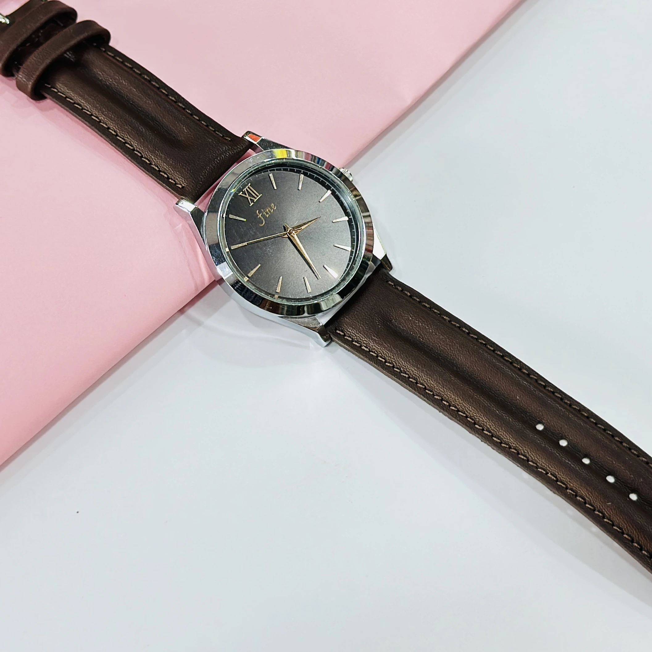 Quartz Analogue Watch