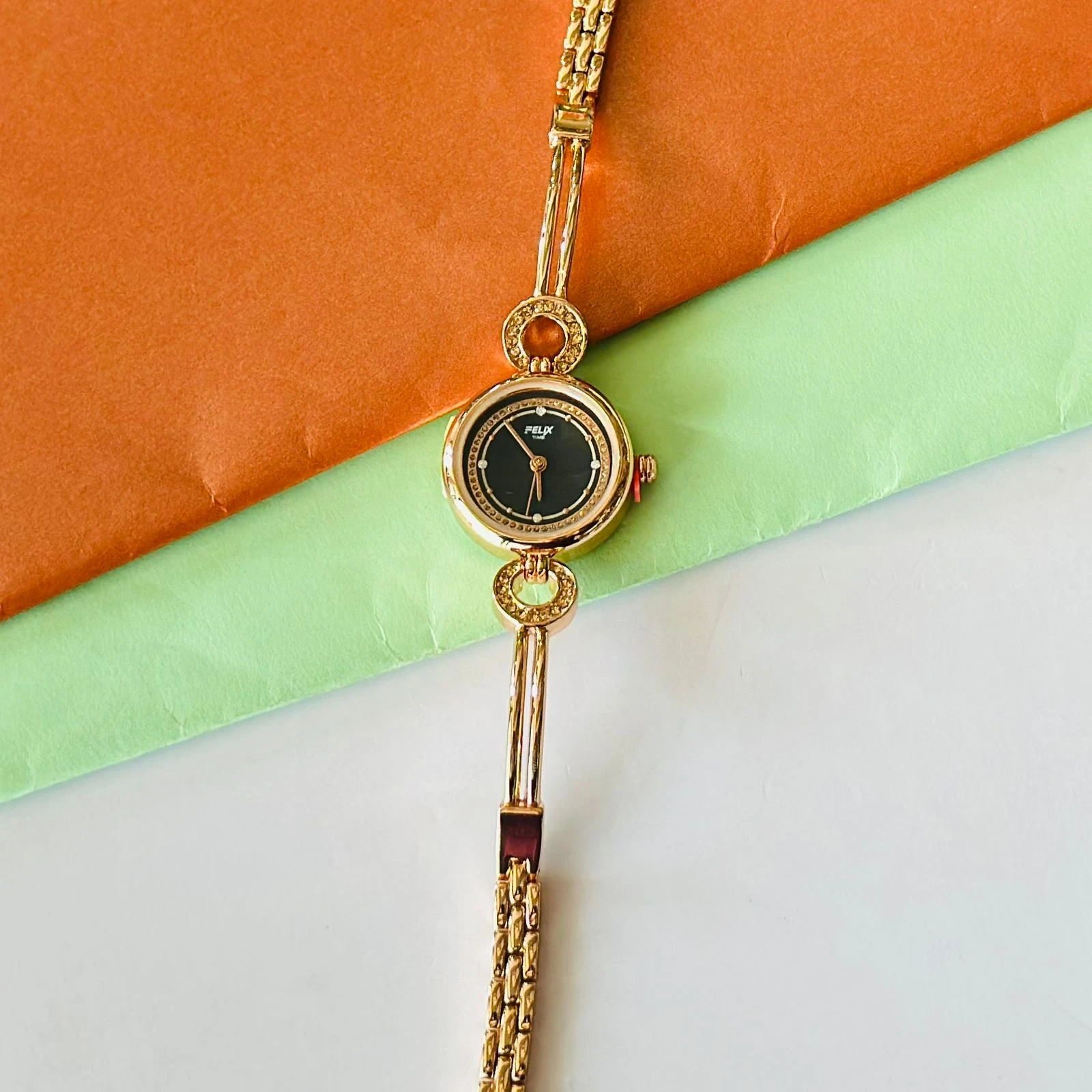 fashionable Women's Watches