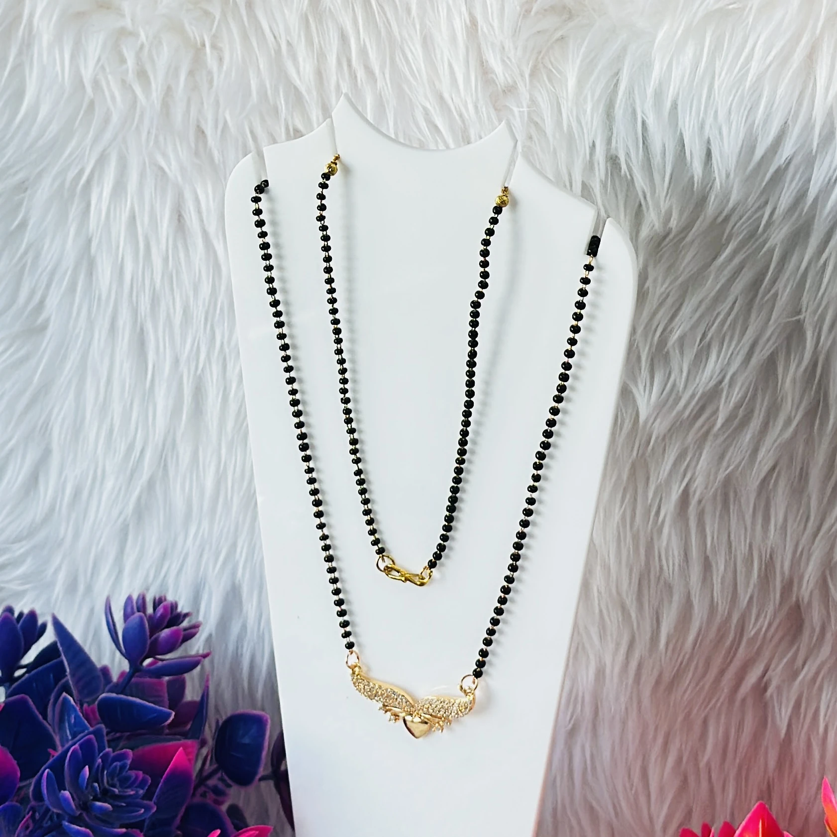 Gold -plated mangalsutra