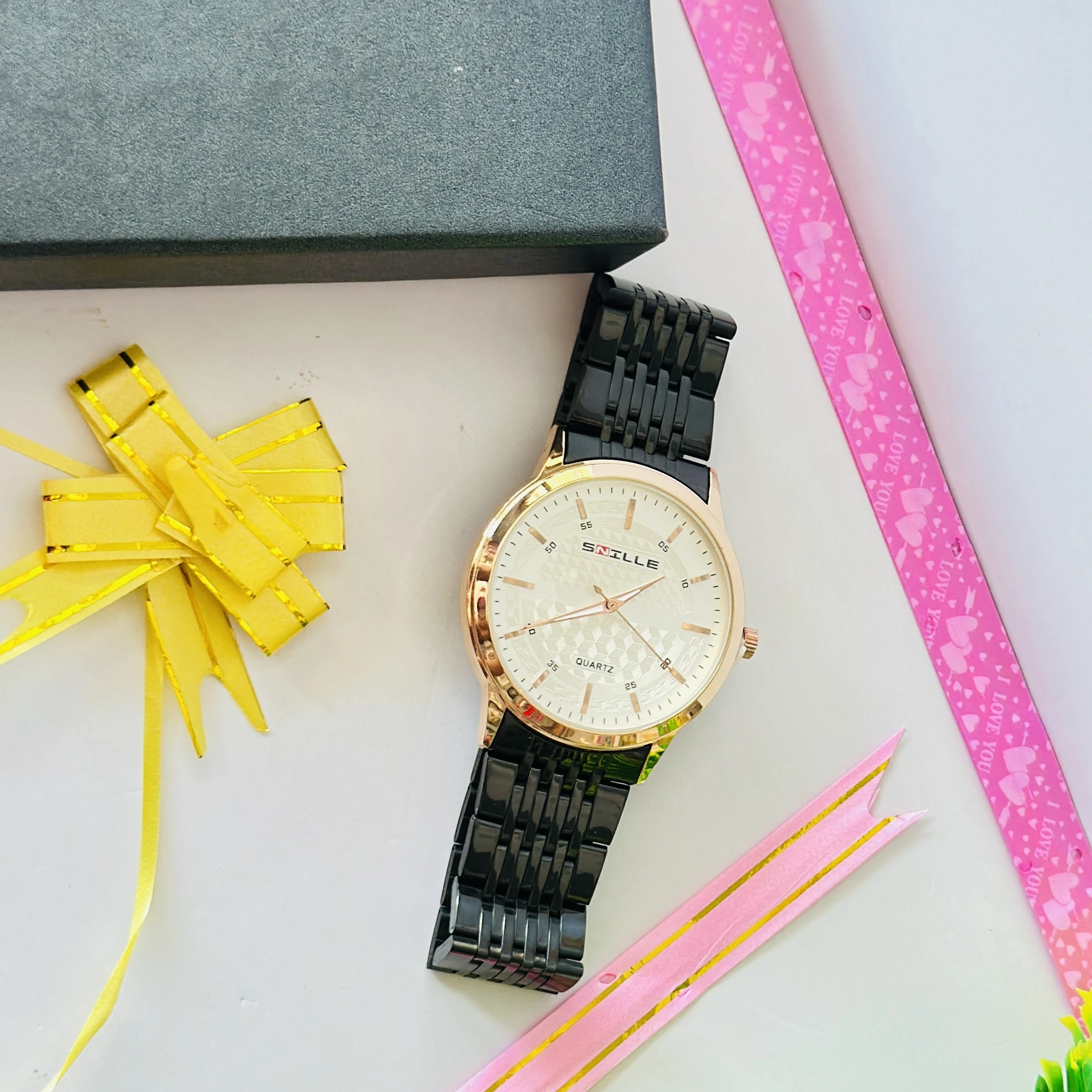 SNILLE quartz analog watch