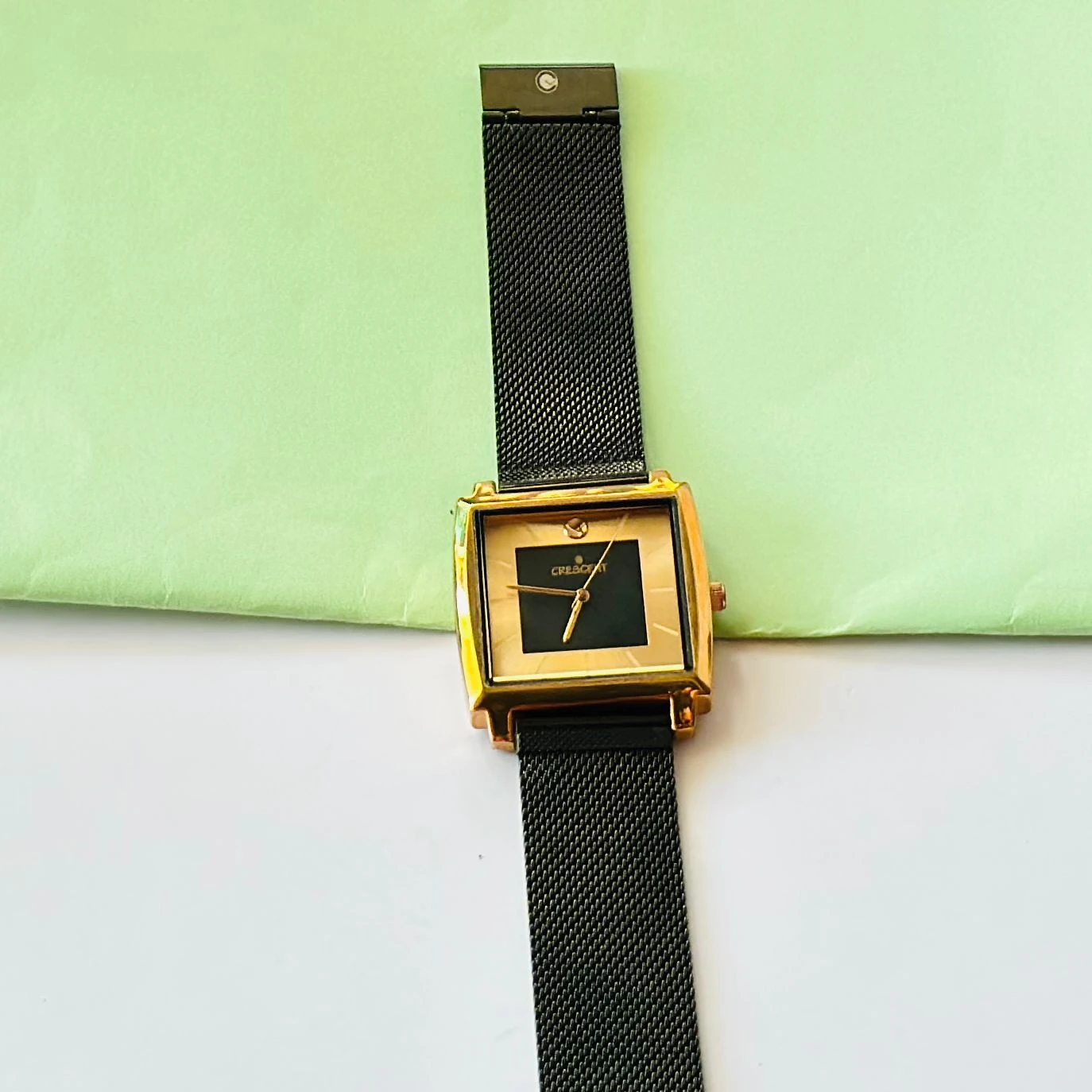 Men Quartz Black Dial Analog Mesh Watch