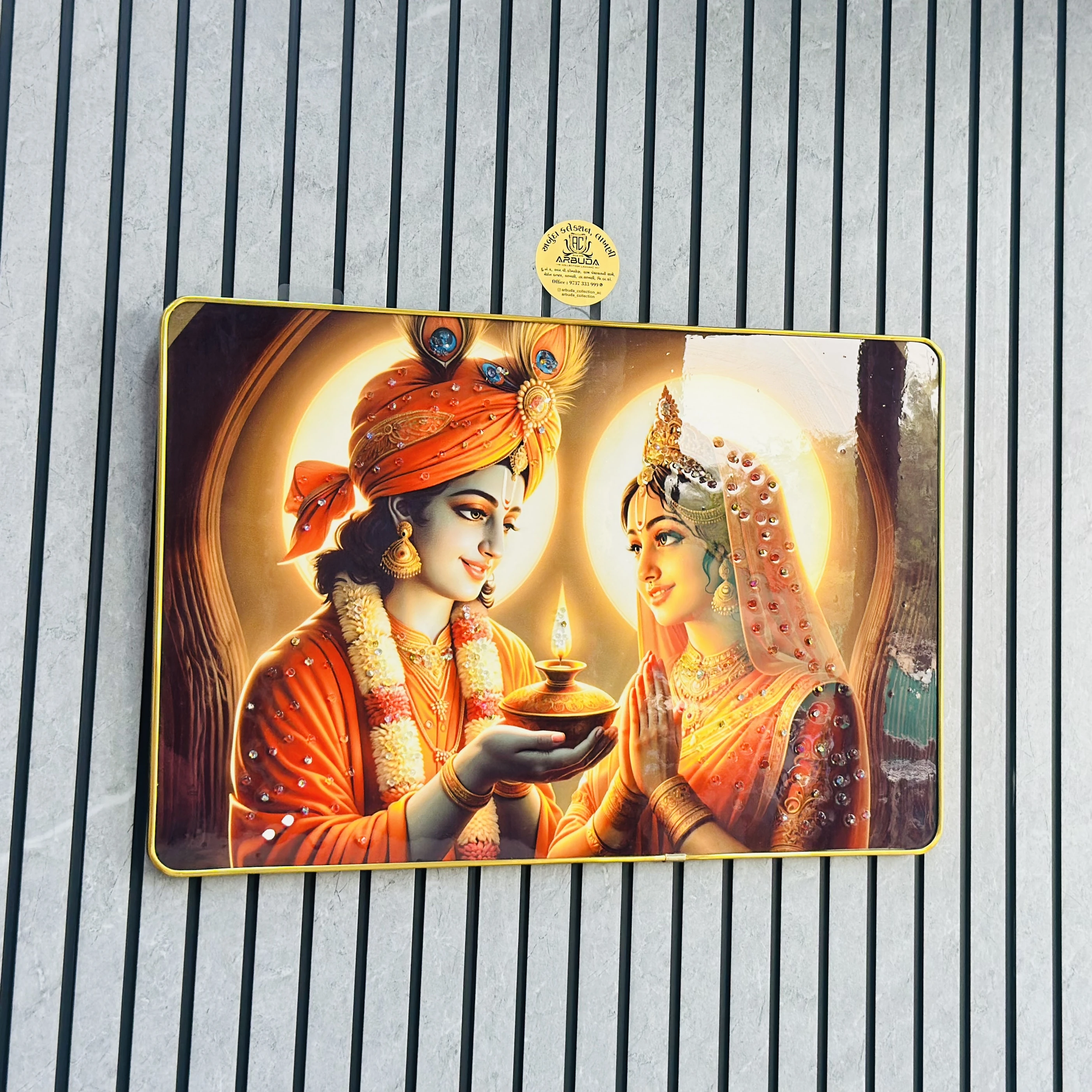 Wall art (SKU-AQL27Q)