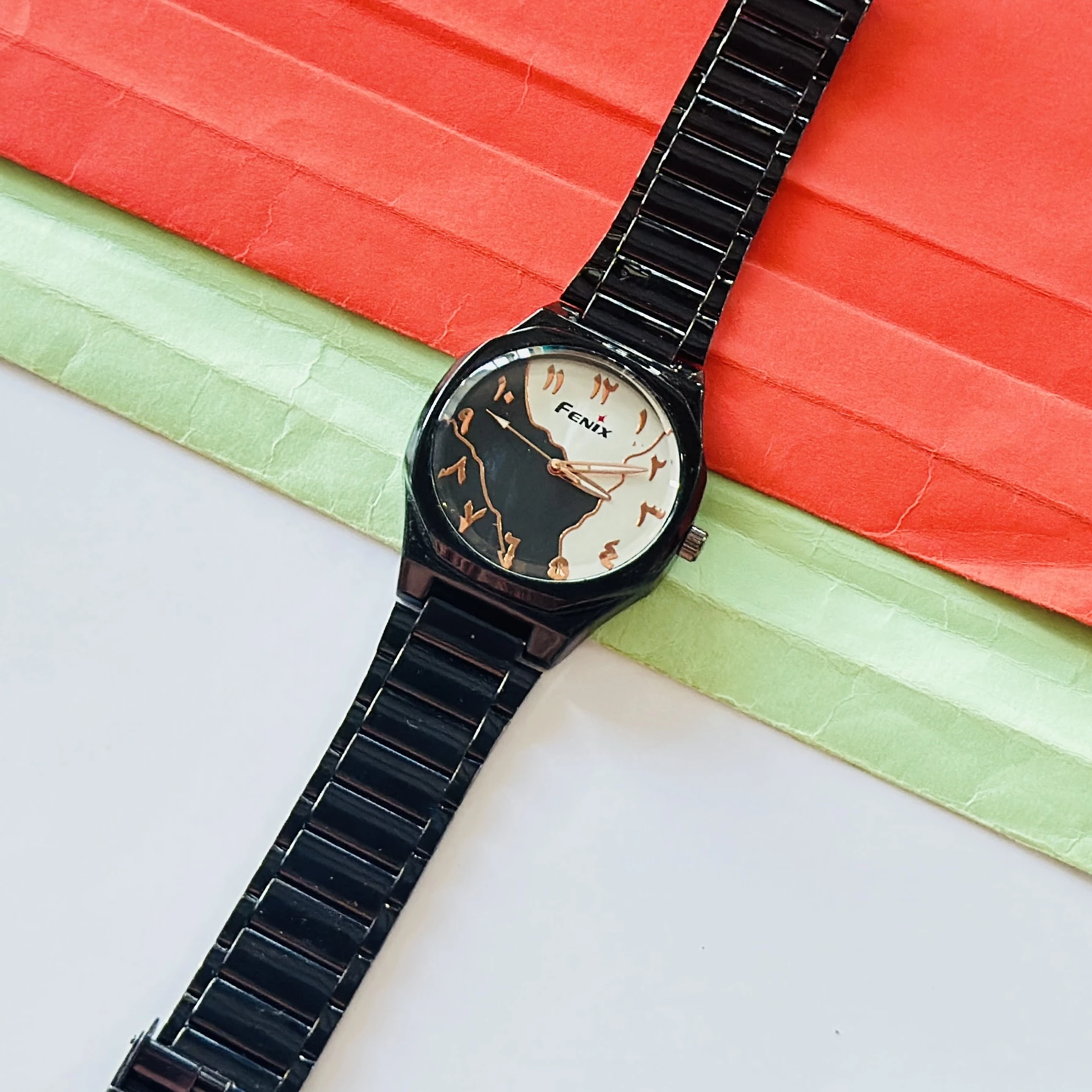 Black Analogue Watch