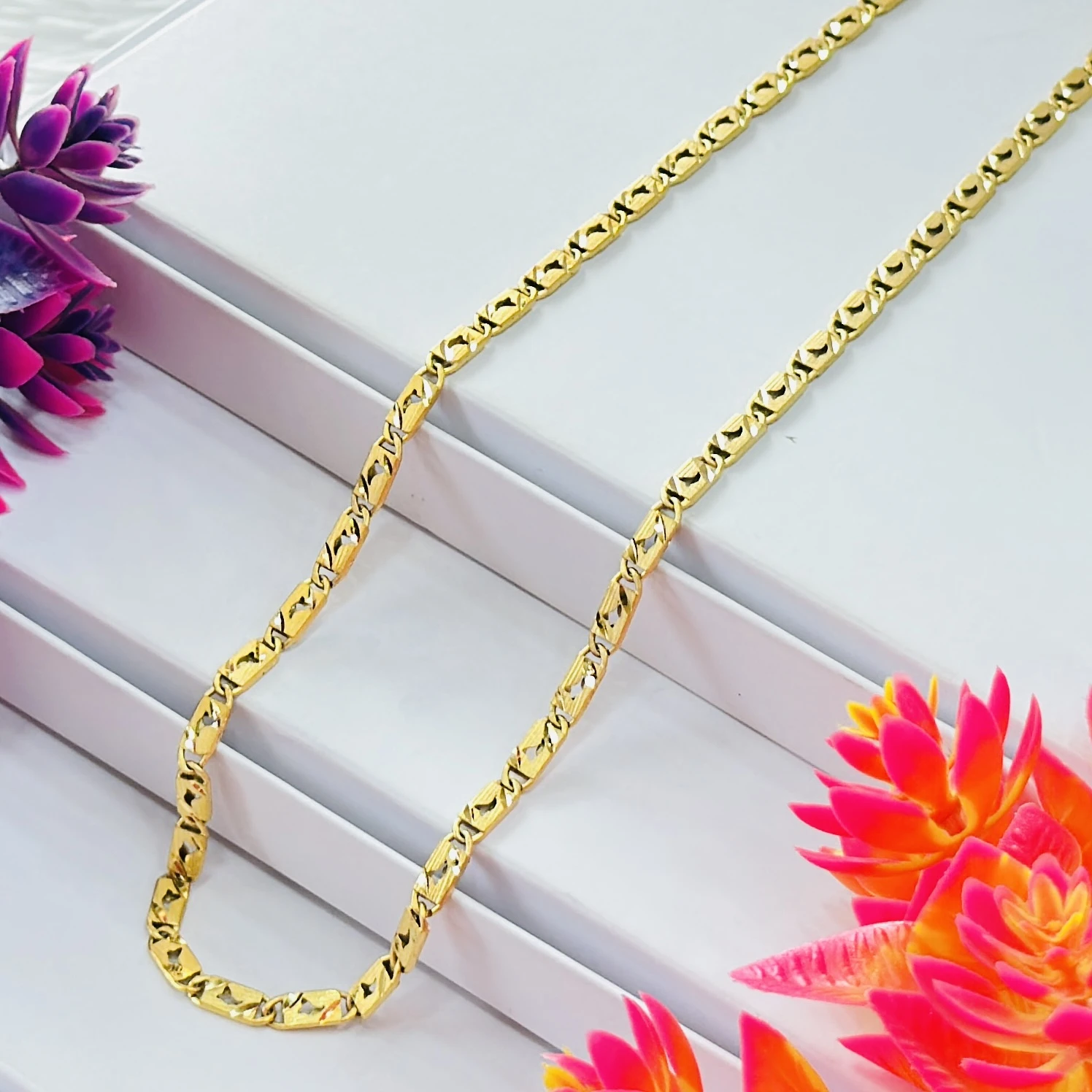 Gold plated "Nawabi" or "biscuit" design chain for men.
