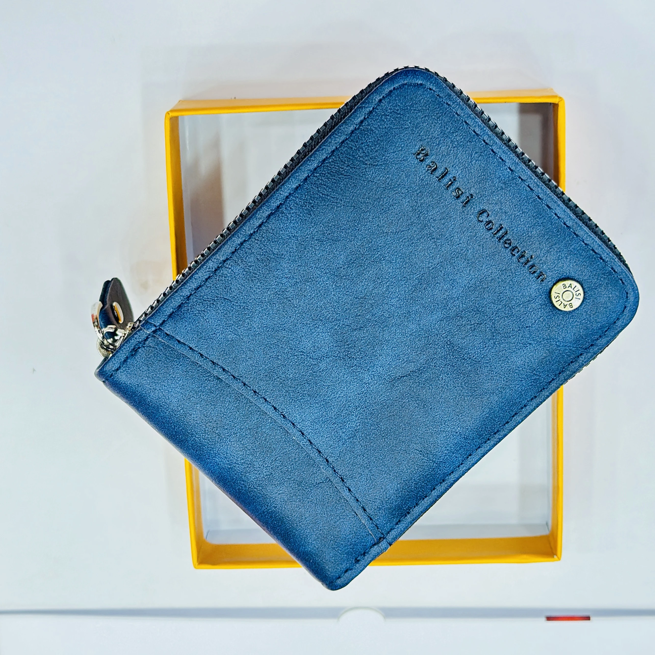 men's bifold wallet