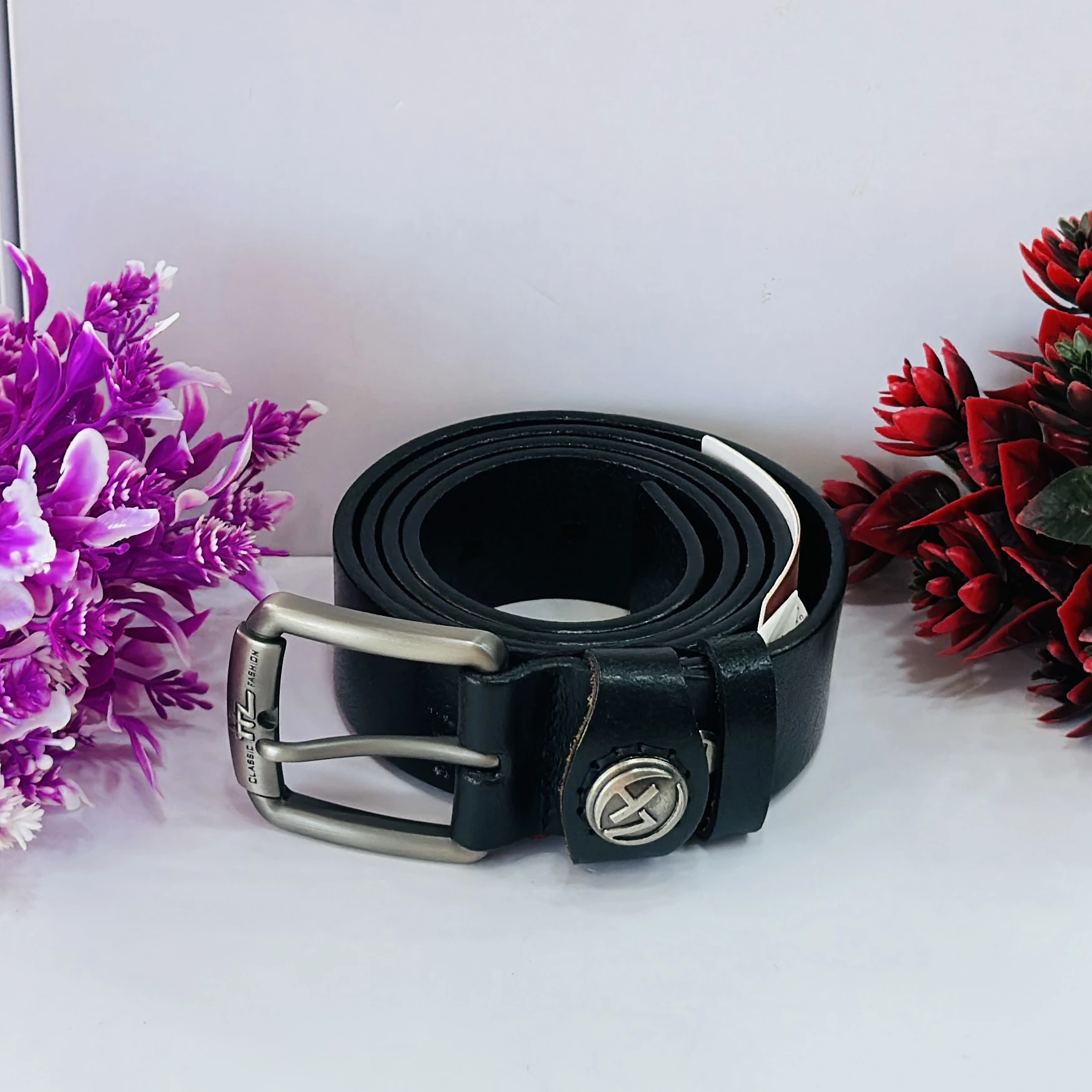 classic leather belt