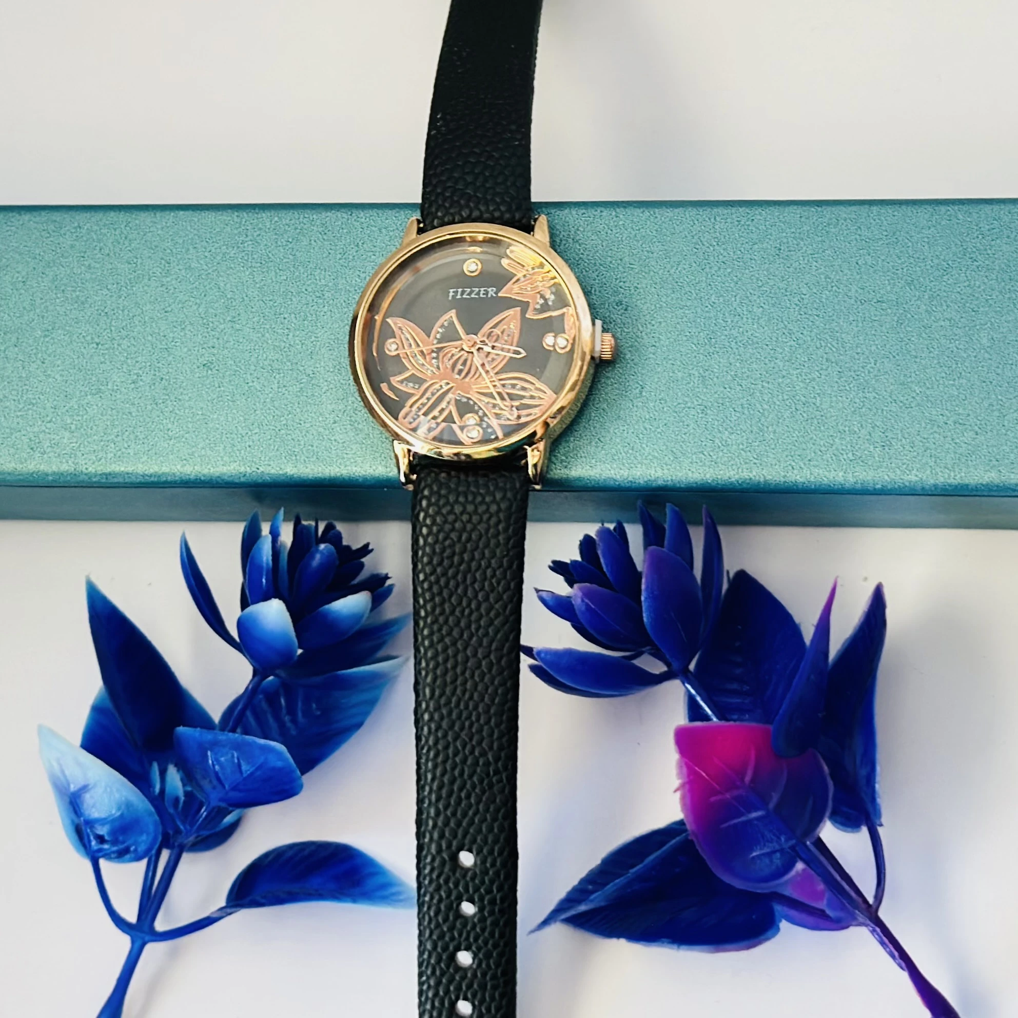 Black Fizer analog watch