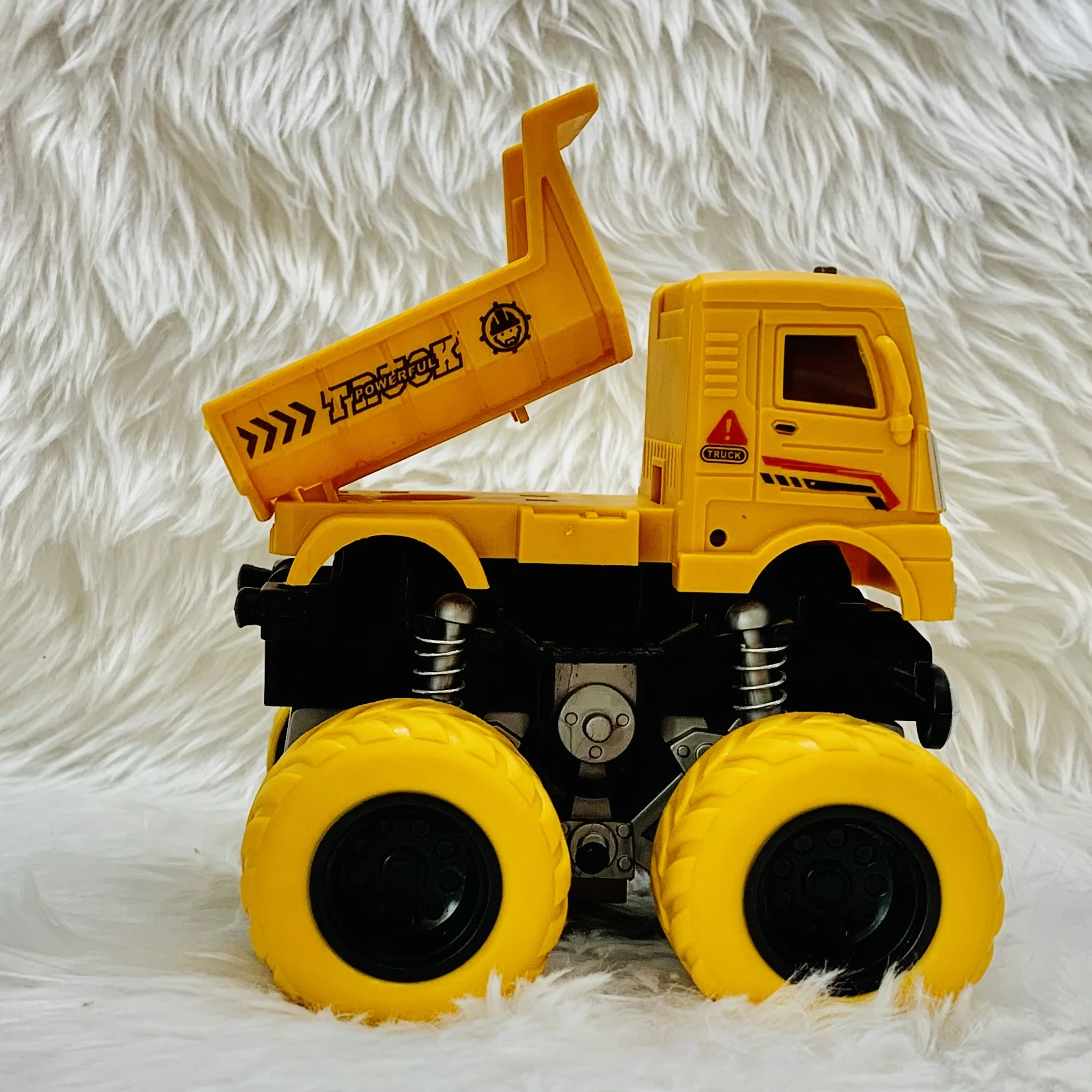 Twinkly & Shine Monster Truck Construction Toy