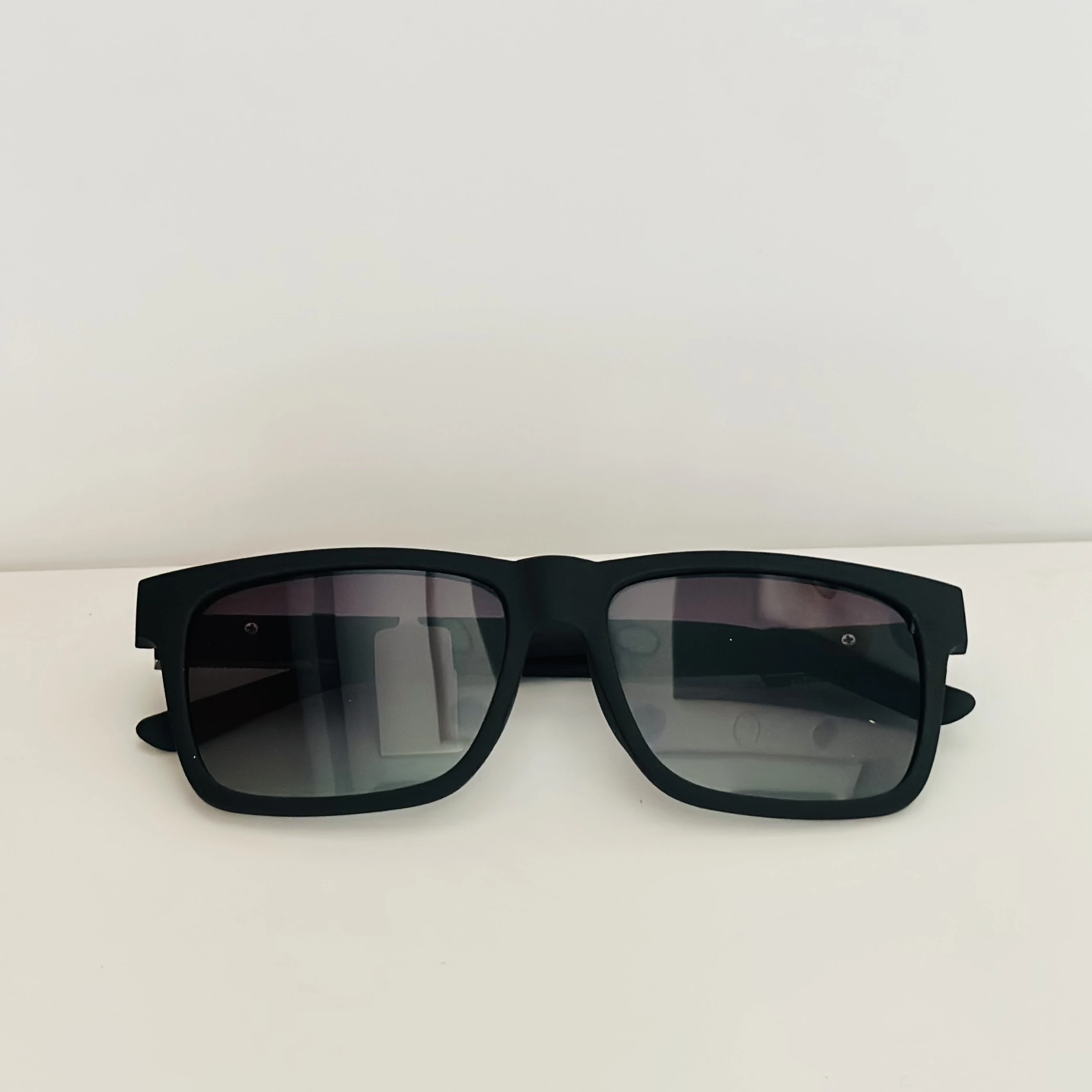 Black aviators sunglasses