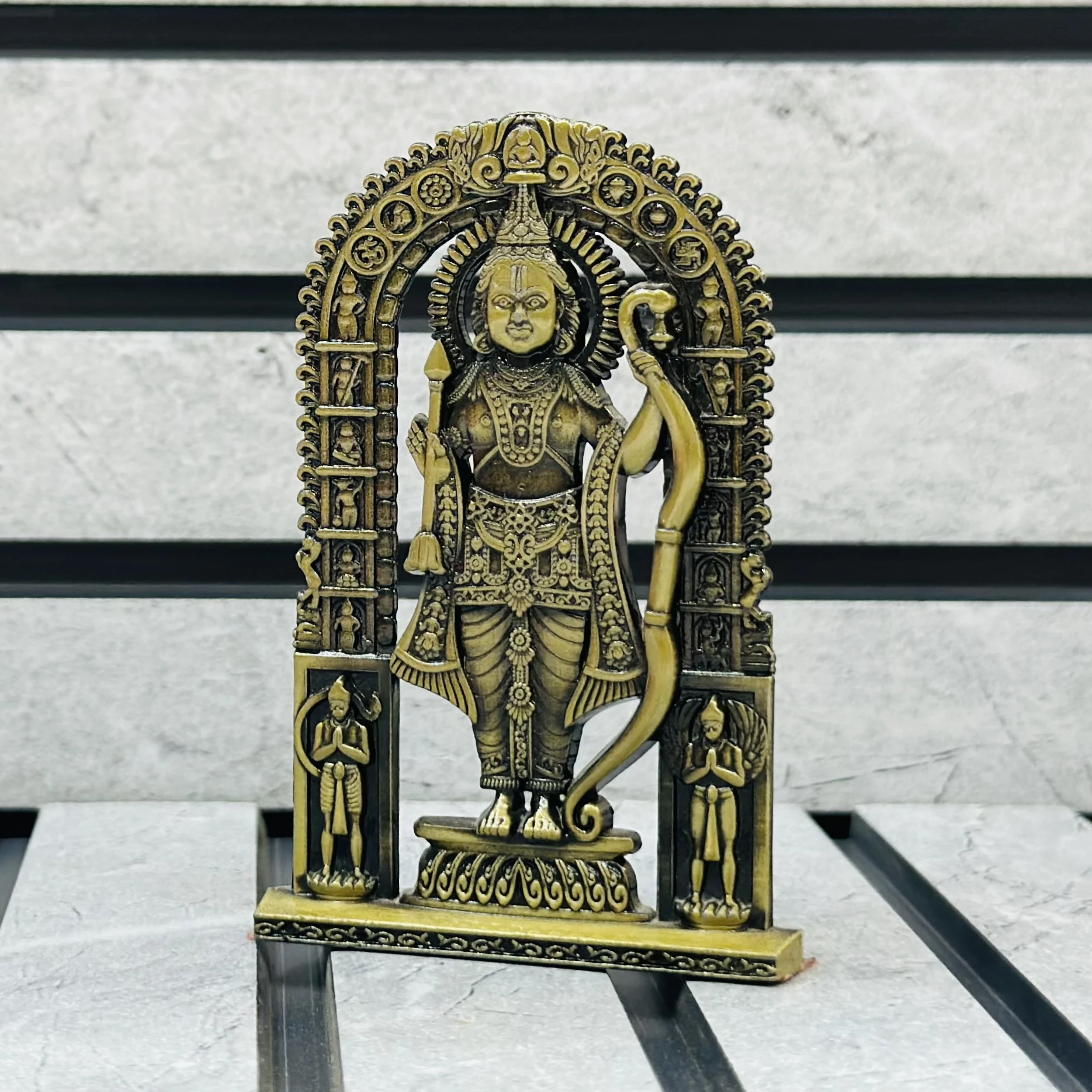 statue of the Hindu deity Ram Lalla